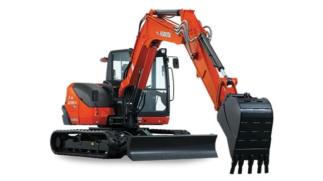 8 TON EXCAVATOR W/ CAB AND THUMB ATTACHMENT